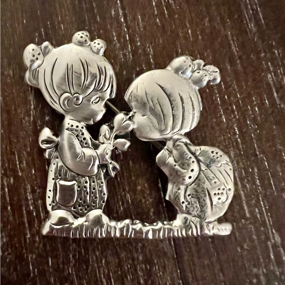 Precious Moments Jewelry - Precious Moments Silver Vintage Style Brooch “Good Friends Are Forever!” SS 925.
